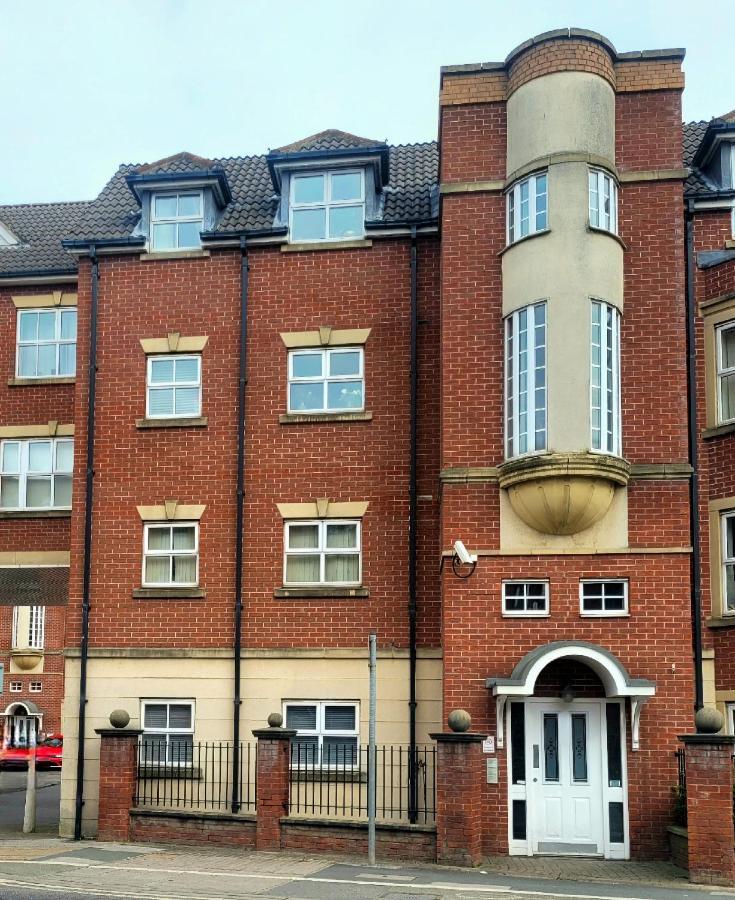 1 Merchants Gate - 2 Bedroom, City Apartment With Private Parking York Exterior foto
